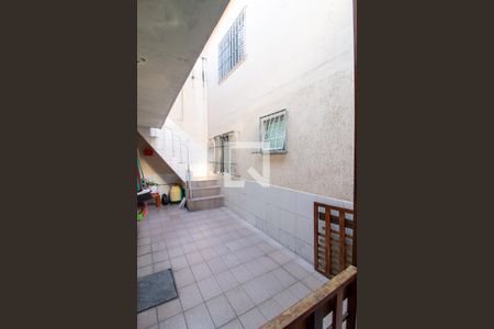 Casa à venda com 300m², 3 quartos e 2 vagasVista