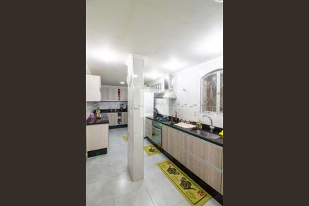 Casa à venda com 300m², 3 quartos e 2 vagasCozinha