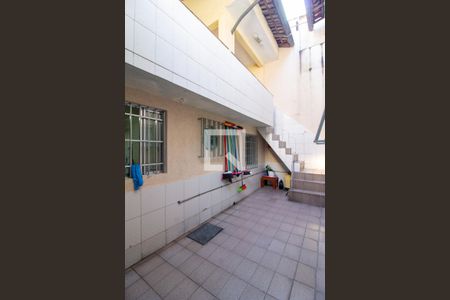 Casa à venda com 300m², 3 quartos e 2 vagasárea externa