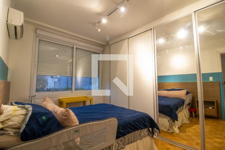 Suite de apartamento à venda com 3 quartos, 114m² em Petrópolis, Porto Alegre