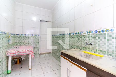 Casa à venda com 186m², 2 quartos e 5 vagas Casa à venda com 186m², 2 quartos e 5 vagasCozinha