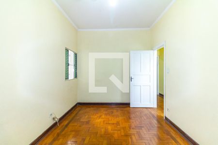 Casa à venda com 186m², 2 quartos e 5 vagas Casa à venda com 186m², 2 quartos e 5 vagasQuarto 2