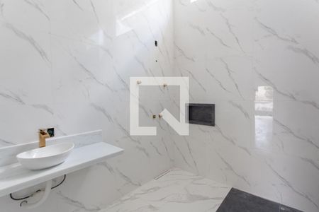 Casa à venda com 207m², 3 quartos e 3 vagasBanheiro da Suíte