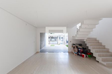 Casa à venda com 207m², 3 quartos e 3 vagasSala