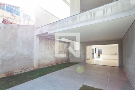 Casa à venda com 207m², 3 quartos e 3 vagasGaragem