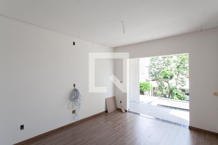 Casa à venda com 207m², 3 quartos e 3 vagasSuíte