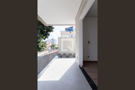 Casa à venda com 207m², 3 quartos e 3 vagasVaranda da Suíte