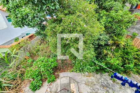 Casa à venda com 281m², 2 quartos e 4 vagasVista