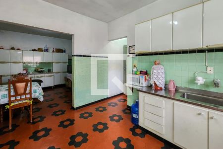 Casa à venda com 281m², 2 quartos e 4 vagasCozinha