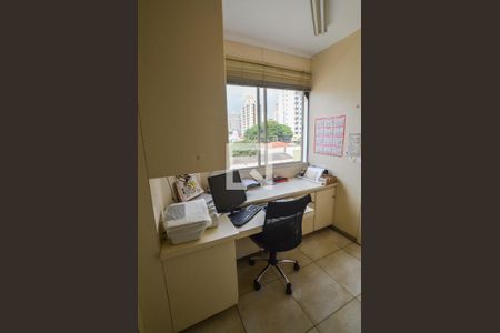 Apartamento à venda com 198m², 3 quartos e 3 vagasQuarto de Serviço