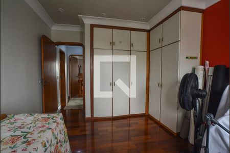 Apartamento à venda com 198m², 3 quartos e 3 vagasQuarto 2