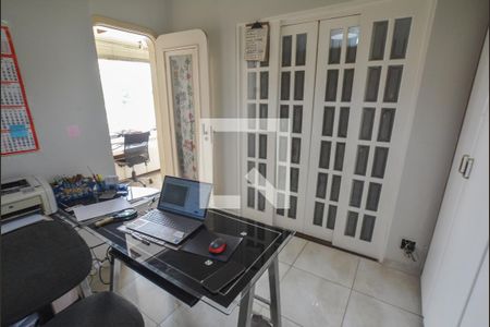 Apartamento à venda com 198m², 3 quartos e 3 vagasQuarto de Serviço