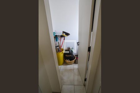 Apartamento à venda com 198m², 3 quartos e 3 vagasBanheiro de serviço