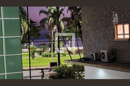 Vista da Sala de apartamento para alugar com 3 quartos, 100m² em Ponta da Praia, Santos