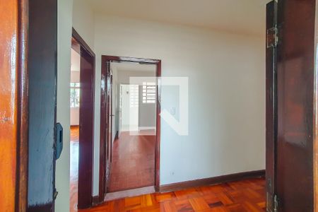 hall corredor de apartamento para alugar com 2 quartos, 90m² em Cambuci, São Paulo