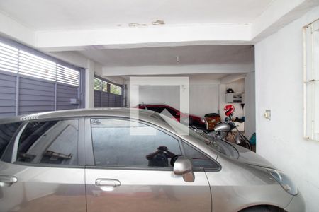 Casa para alugar com 100m², 3 quartos e 1 vaga Casa para alugar com 100m², 3 quartos e 1 vagaGaragem