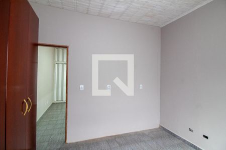 Casa para alugar com 100m², 3 quartos e 1 vaga Casa para alugar com 100m², 3 quartos e 1 vagaQuarto 3
