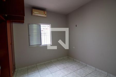Quarto 1 de casa para alugar com 3 quartos, 100m² em Santo Amaro, São Paulo