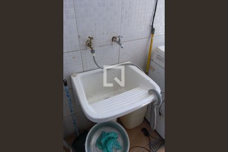 Casa à venda com 175m², 4 quartos e 2 vagasDetalhe da area de serviço