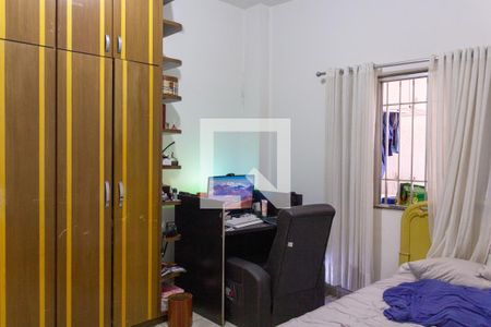 Casa à venda com 175m², 4 quartos e 2 vagasQuarto 4