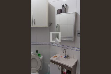 Casa à venda com 175m², 4 quartos e 2 vagasBanheiro da Suíte