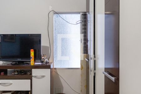 Casa à venda com 175m², 4 quartos e 2 vagasSuíte