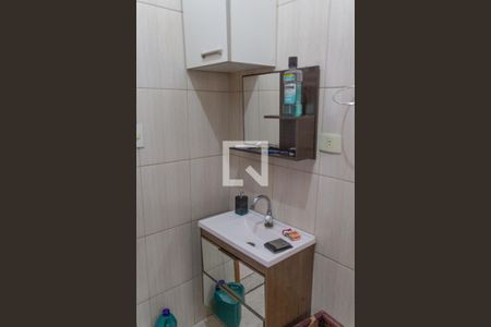 Casa à venda com 175m², 4 quartos e 2 vagasBanheiro 1