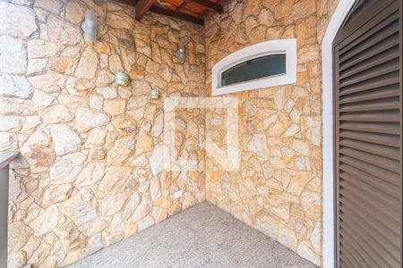 Casa à venda com 300m², 4 quartos e 4 vagas Casa à venda com 300m², 4 quartos e 4 vagasVaranda do Quarto 4