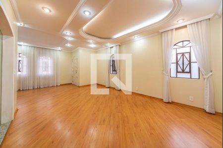 Sala de casa para alugar com 4 quartos, 300m² em Vila Valparaíso, Santo André