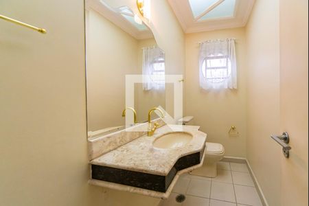 Lavabo de casa para alugar com 4 quartos, 300m² em Vila Valparaíso, Santo André