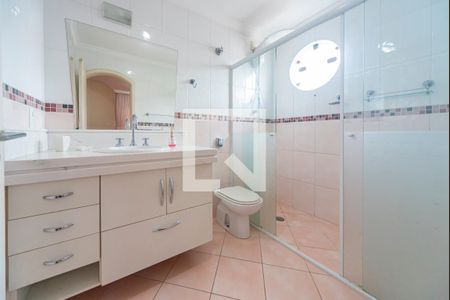 Casa à venda com 300m², 4 quartos e 4 vagas Casa à venda com 300m², 4 quartos e 4 vagasBanheiro do Quarto 2