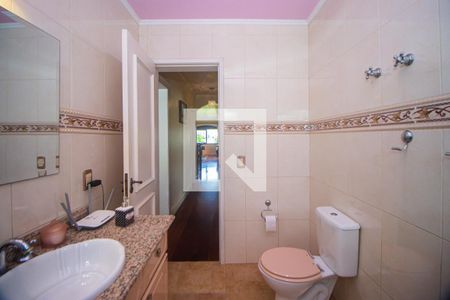 Casa à venda com 300m², 3 quartos e 4 vagas Casa à venda com 300m², 3 quartos e 4 vagasBanheiro Social