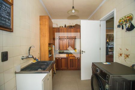 Casa à venda com 300m², 3 quartos e 4 vagas Casa à venda com 300m², 3 quartos e 4 vagasÁrea de Serviço
