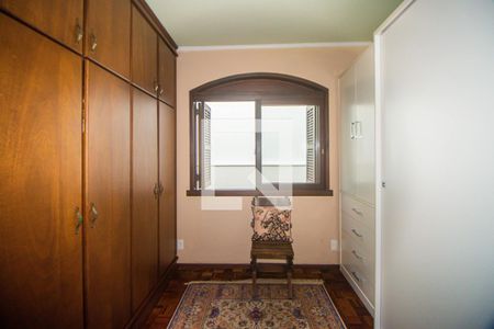 Casa à venda com 300m², 3 quartos e 4 vagas Casa à venda com 300m², 3 quartos e 4 vagasQuarto 1