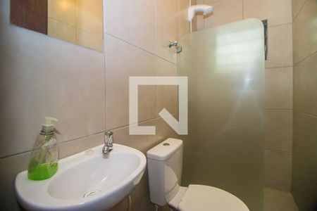 Casa à venda com 300m², 3 quartos e 4 vagas Casa à venda com 300m², 3 quartos e 4 vagasBanheiro Auxiliar