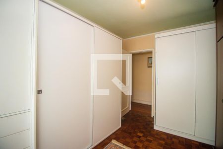 Casa à venda com 300m², 3 quartos e 4 vagas Casa à venda com 300m², 3 quartos e 4 vagasQuarto 1