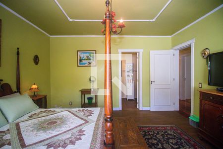 Casa à venda com 300m², 3 quartos e 4 vagas Casa à venda com 300m², 3 quartos e 4 vagasSuíte