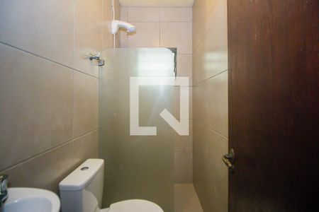 Casa à venda com 300m², 3 quartos e 4 vagas Casa à venda com 300m², 3 quartos e 4 vagasBanheiro Auxiliar