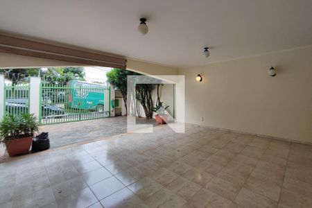 Casa à venda com 360m², 3 quartos e 4 vagasJardim - Quintal
