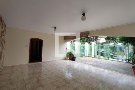 Casa à venda com 360m², 3 quartos e 4 vagasJardim - Quintal