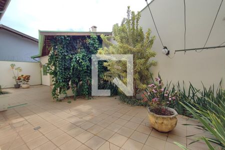 Casa à venda com 360m², 3 quartos e 4 vagasJardim - Quintal