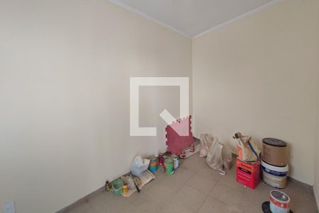 Casa à venda com 360m², 3 quartos e 4 vagasQuarto de Serviço