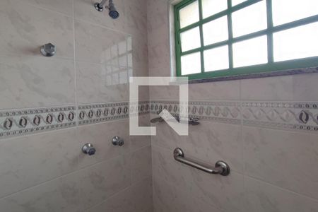 Casa à venda com 360m², 3 quartos e 4 vagasBanheiro Suíte
