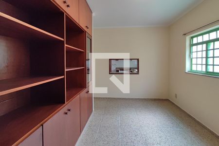 Casa à venda com 360m², 3 quartos e 4 vagasEscritório