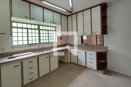 Casa à venda com 360m², 3 quartos e 4 vagasCozinha