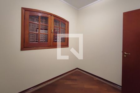 Casa à venda com 360m², 3 quartos e 4 vagasComôdo extra
