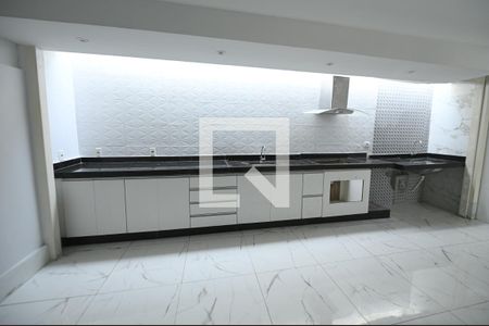 Casa de condomínio para alugar com 90m², 3 quartos e 2 vagas Casa de condomínio para alugar com 90m², 3 quartos e 2 vagasCozinha