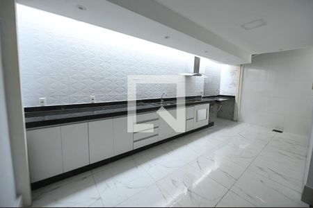 Casa de condomínio para alugar com 90m², 3 quartos e 2 vagas Casa de condomínio para alugar com 90m², 3 quartos e 2 vagasCozinha