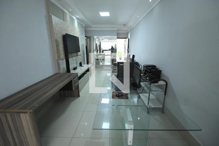 Sala de casa de condomínio para alugar com 3 quartos, 90m² em Chácaras Anhangüera, Goiânia