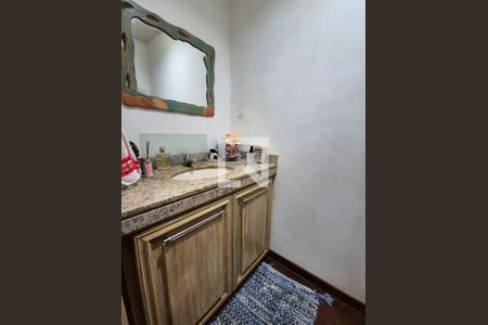 Apartamento à venda com 159m², 4 quartos e 3 vagasBanheiro de Serviço